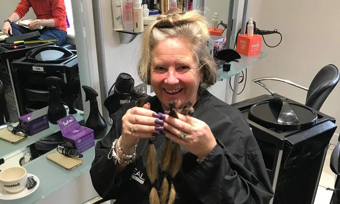 Henfield funeral director donates hair in support of cancer charity