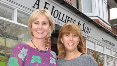 Funeral group expands its free bereavement service