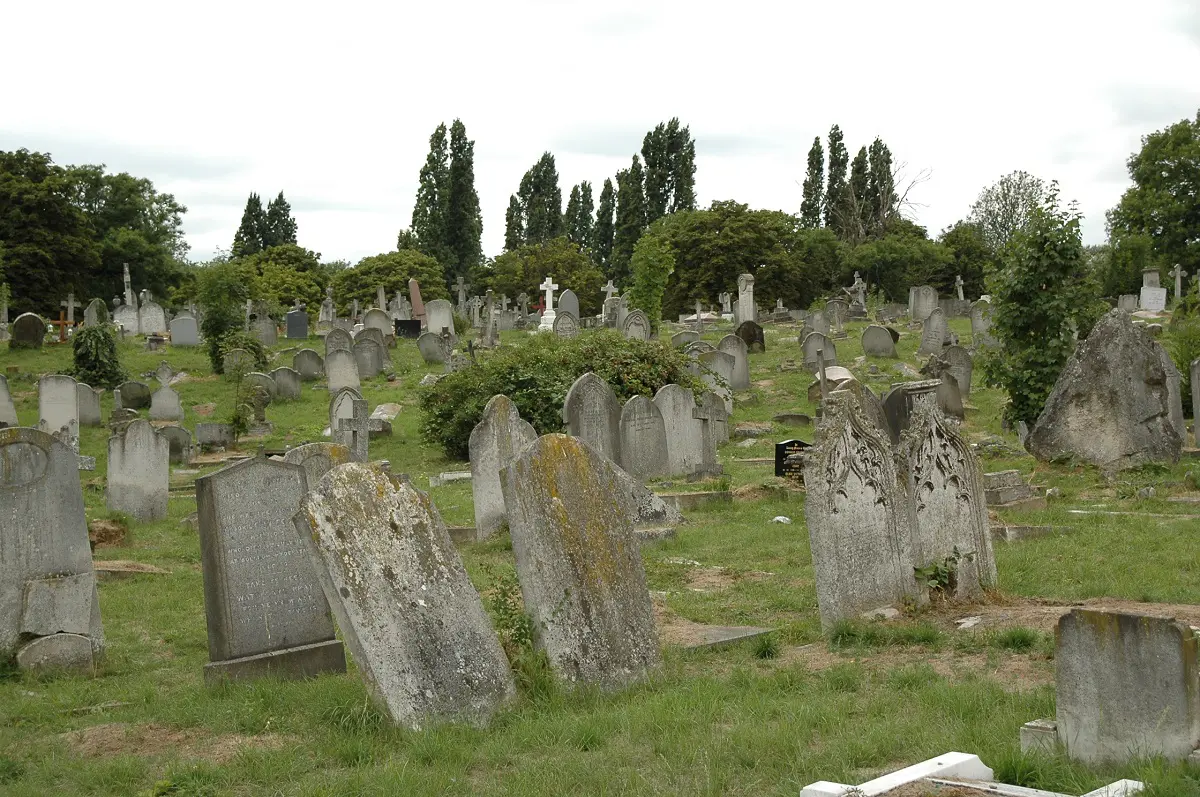 Cemeteries around the world