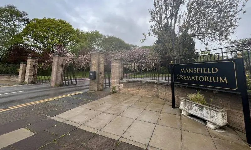 Mansfield Crematorium to host Father’s Day service in June