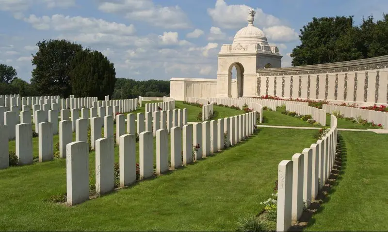 Cemeteries around the world – Tyne Cot