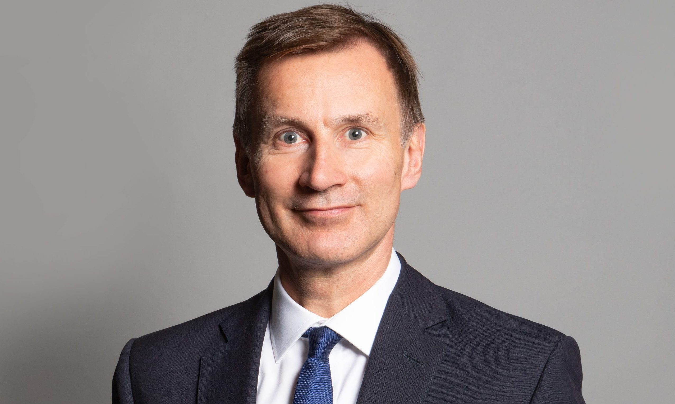 Chancellor freezes tax thresholds in Autumn statement