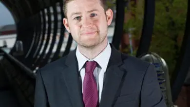 Oldham MP calls for mourner restrictions to be relaxed