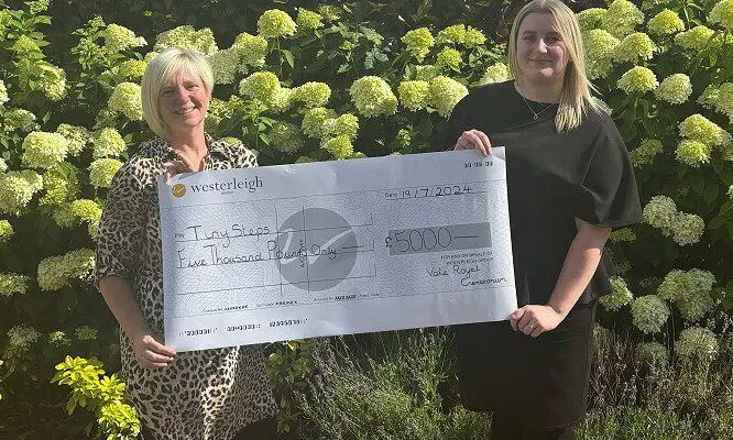 Vale Royal Crematorium donates £5k to Tiny Steps