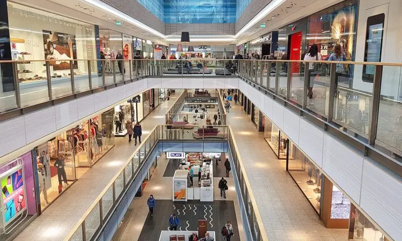 Low-skilled jobs rebadged as apprenticeships by firms, says report