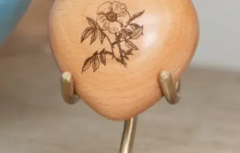 Tributes enhances Wooden Heart Keepsakes collection 