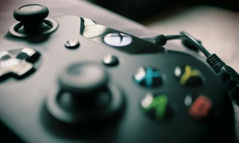 Thousands of fans watch gamer’s funeral live online