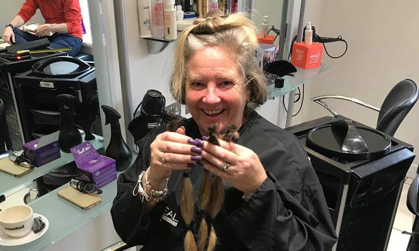 Henfield funeral director donates hair in support of cancer charity