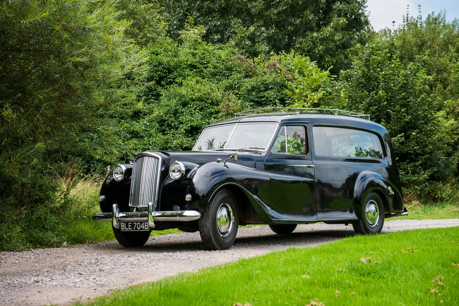 Churchill’s hearse restored by Bristol Memorial Woodlands