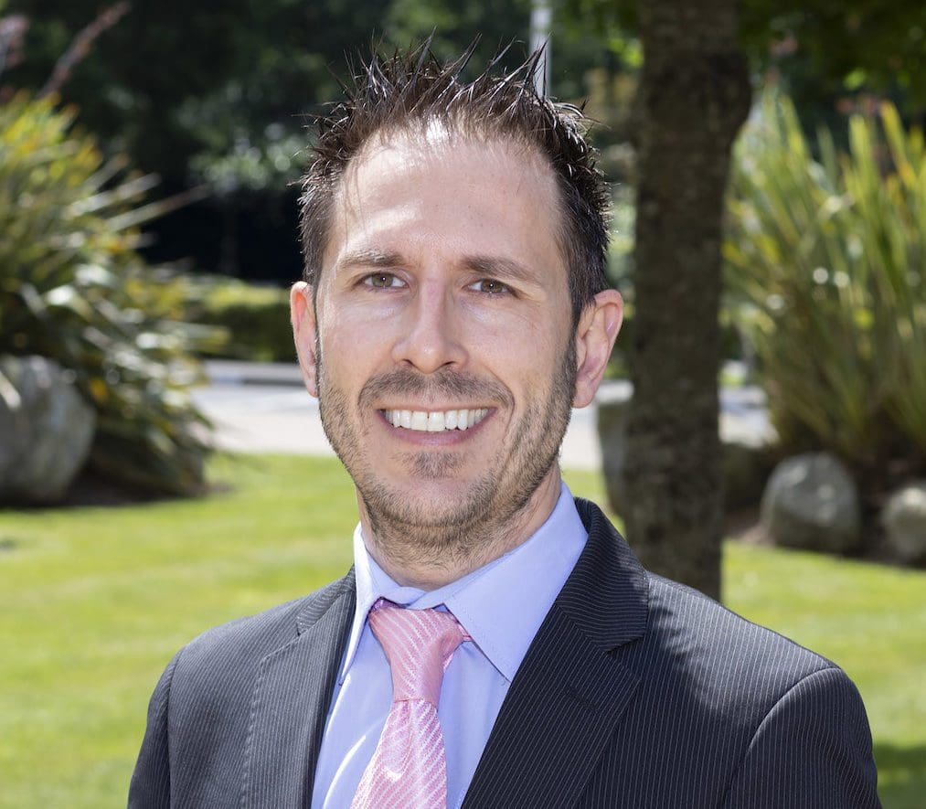 Guiding mourners sensitively through services