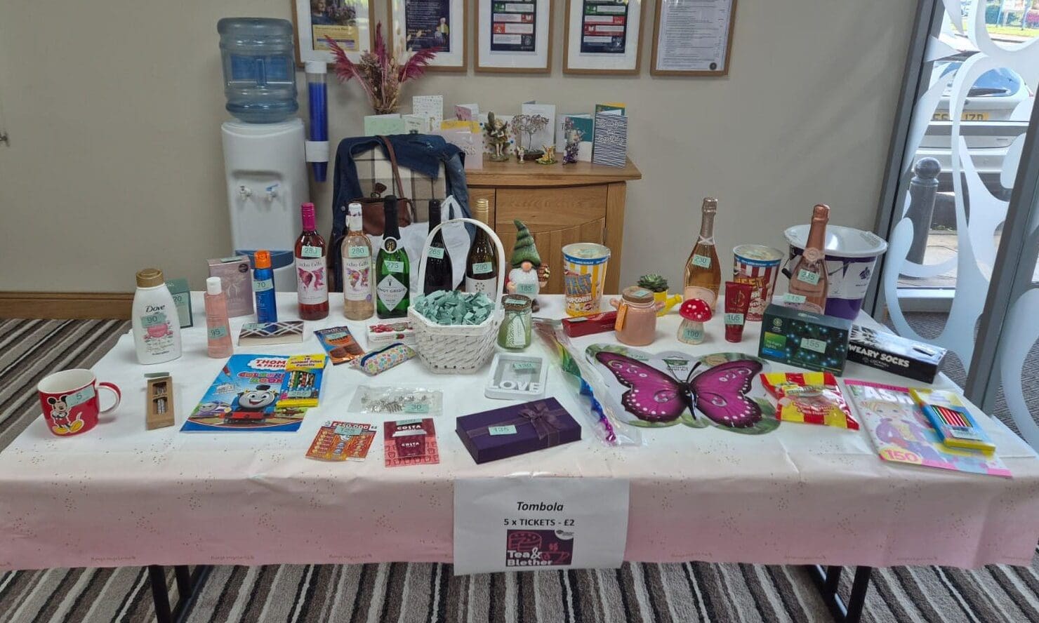 Fosters Family raises over £1k for Alzheimer Scotland