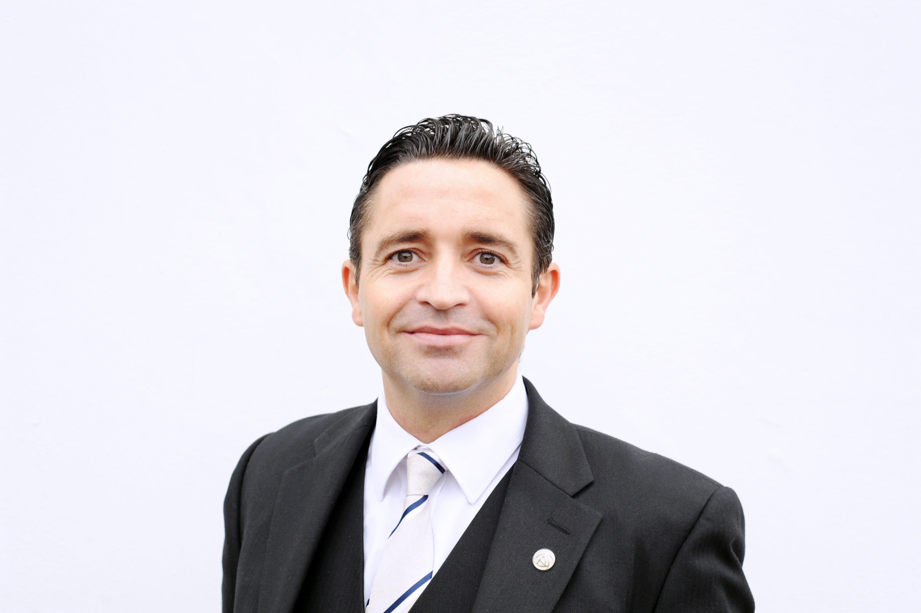 Coles Funeral Directors opens new Llandaff branch