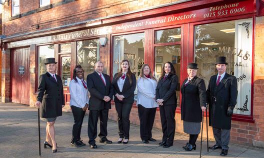 East Midlands funeral director warns of illegal money lenders