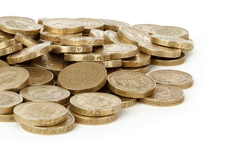 Pound falls following Brexit comments