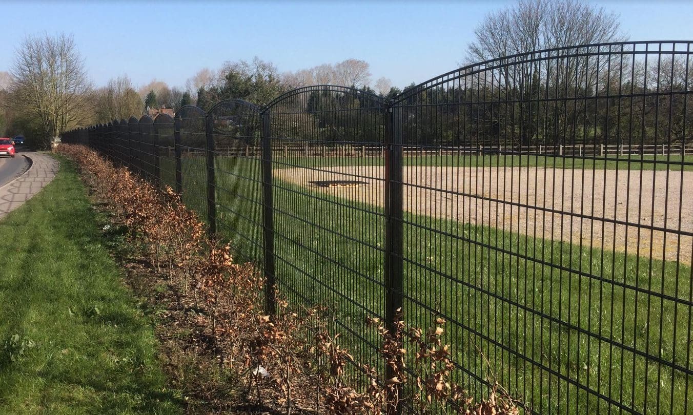 Zaun to provide steel fencing for new burial plots