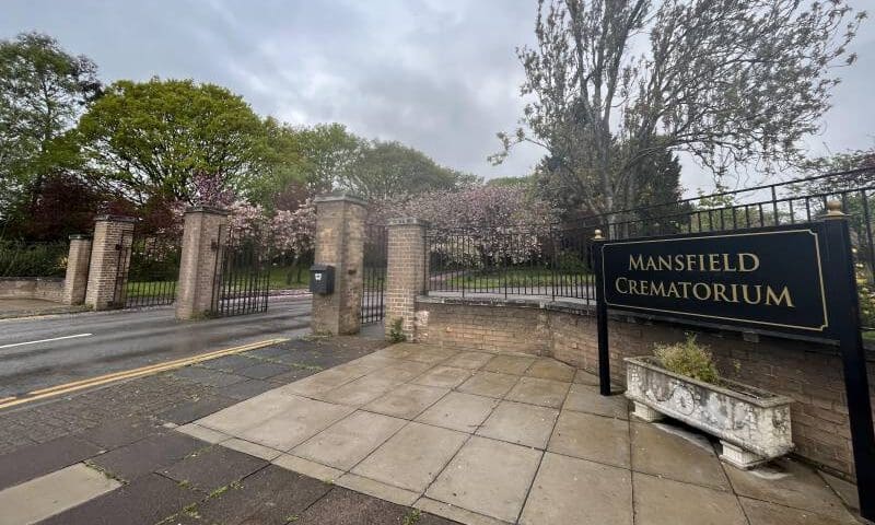 Mansfield Crematorium hosts Mother’s Day Memorial Service