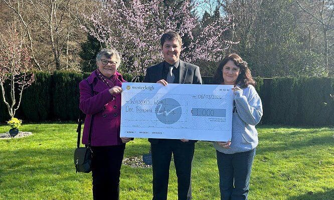 Forest of Dean Crematorium donates £1k to Winston’s Wish